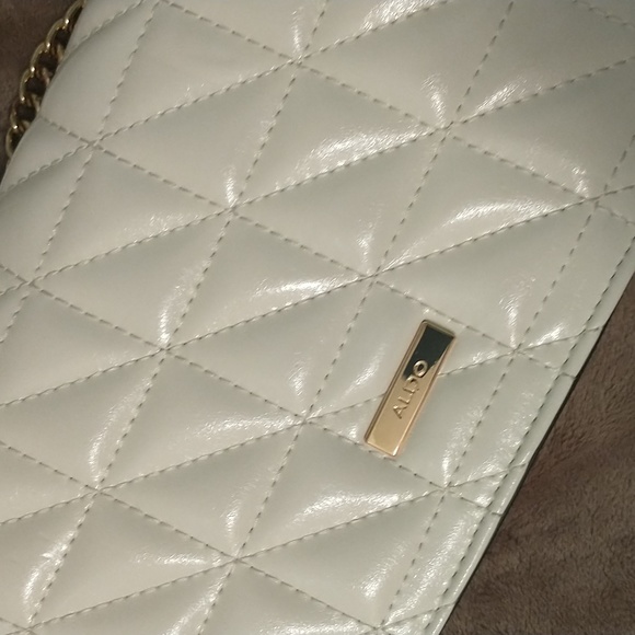 Aldo White Quilted Crossbody Bag - Picture 2 of 4